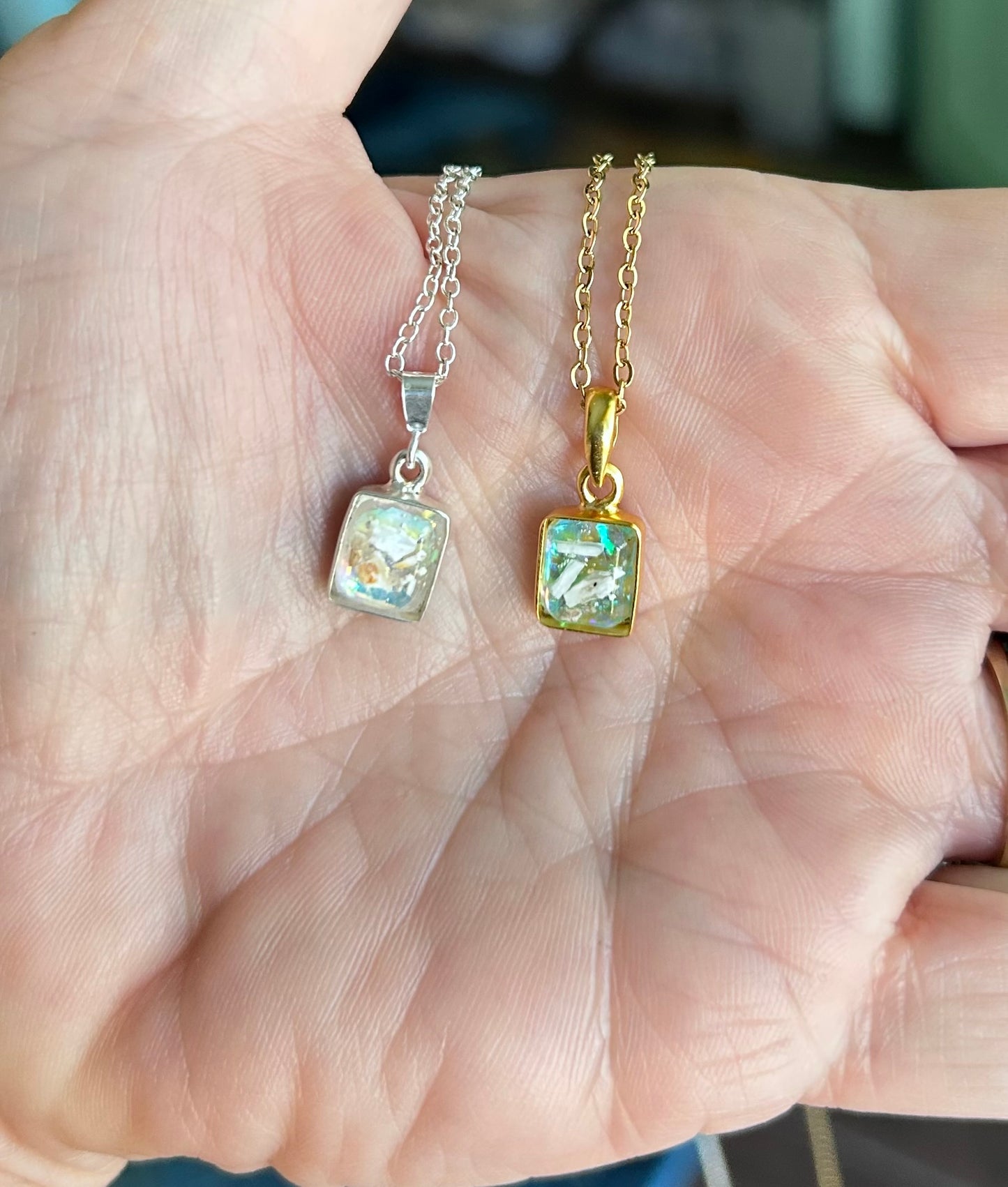 Custom Cremation Ashes Necklace, Sterling Silver Square Pendant with Iridescent Glow, Handmade Memorial Jewelry,Remembrance Jewelry