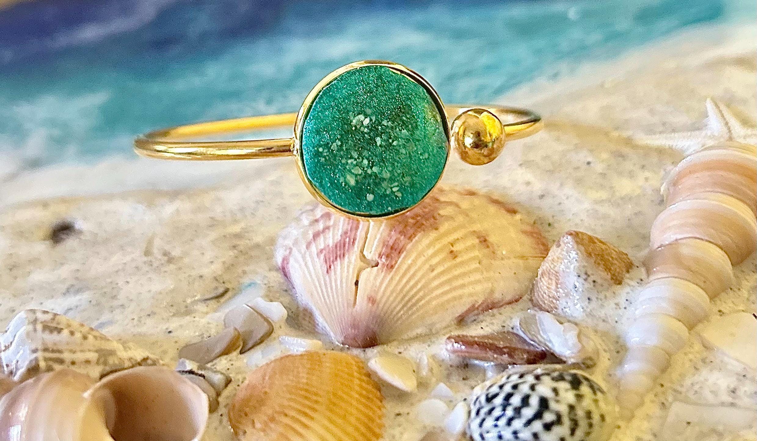 Cremation Ash Bangle-Pet Memorial-Memorial Jewelry-Keepsake bangle -Pet ashes