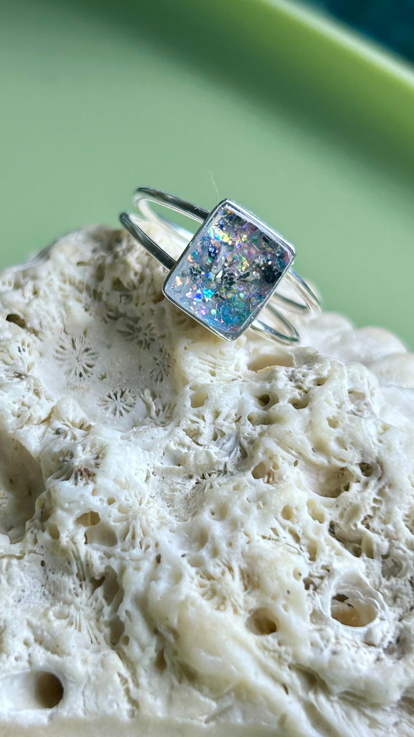Cremation Ash jewelry, Creamation Ash Ring: Pet Memorial Jewelry, Sterling Silver Memorial Keepsake Ring, Meaningful gifts