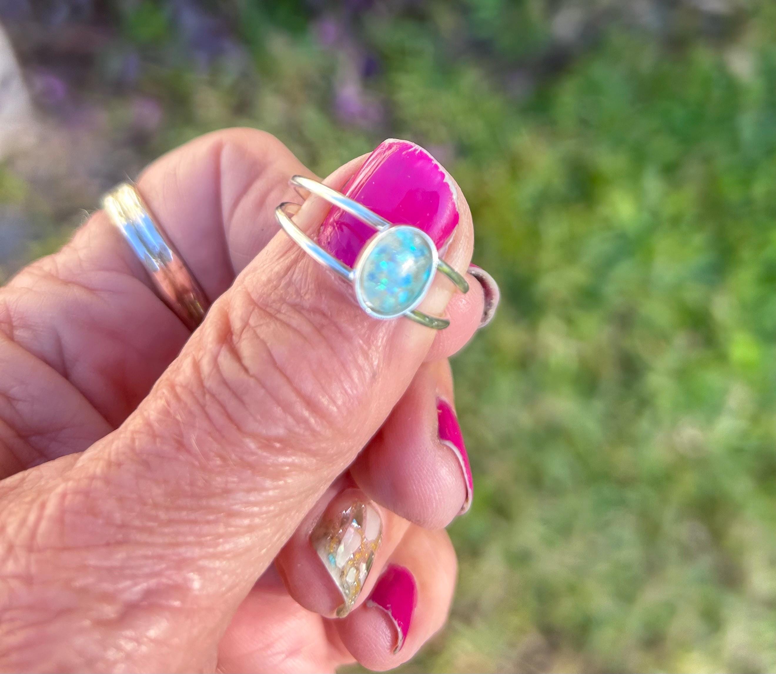 Cremation Ash jewelry, Creamation Ash Ring: Pet Memorial Jewelry, Memorial Keepsake Ring, Meaningful gifts