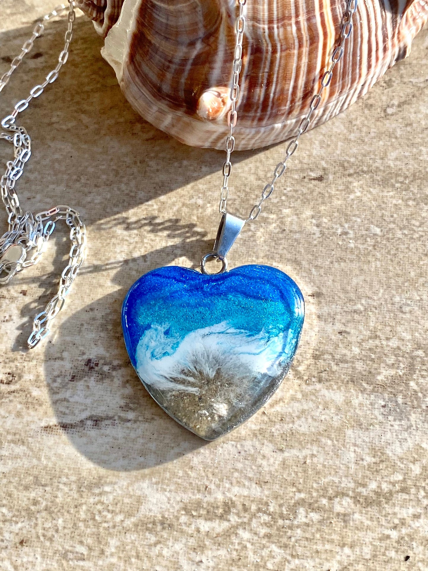 Cremation Ashes Heart Memorial Necklace: Pet Memorial Jewelry, Beach Sand Ashes fur Keepsake, Meaningful Gifts custom memorial
